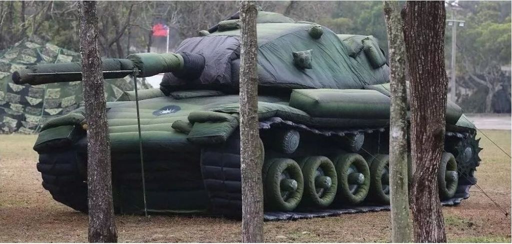 康保军用充气坦克